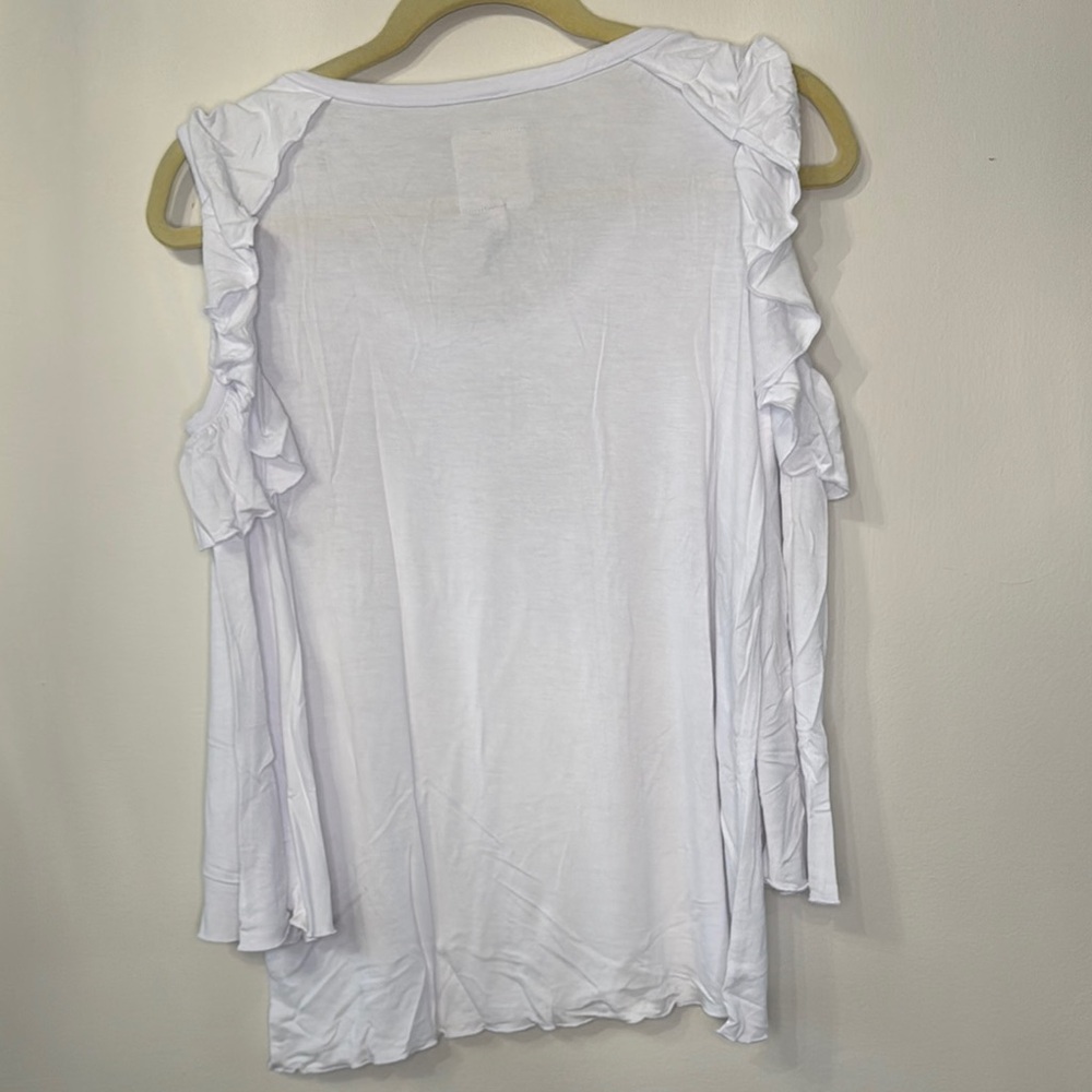Chaser White Ruffled Cold Shoulder Top NWT - Picture 5 of 7